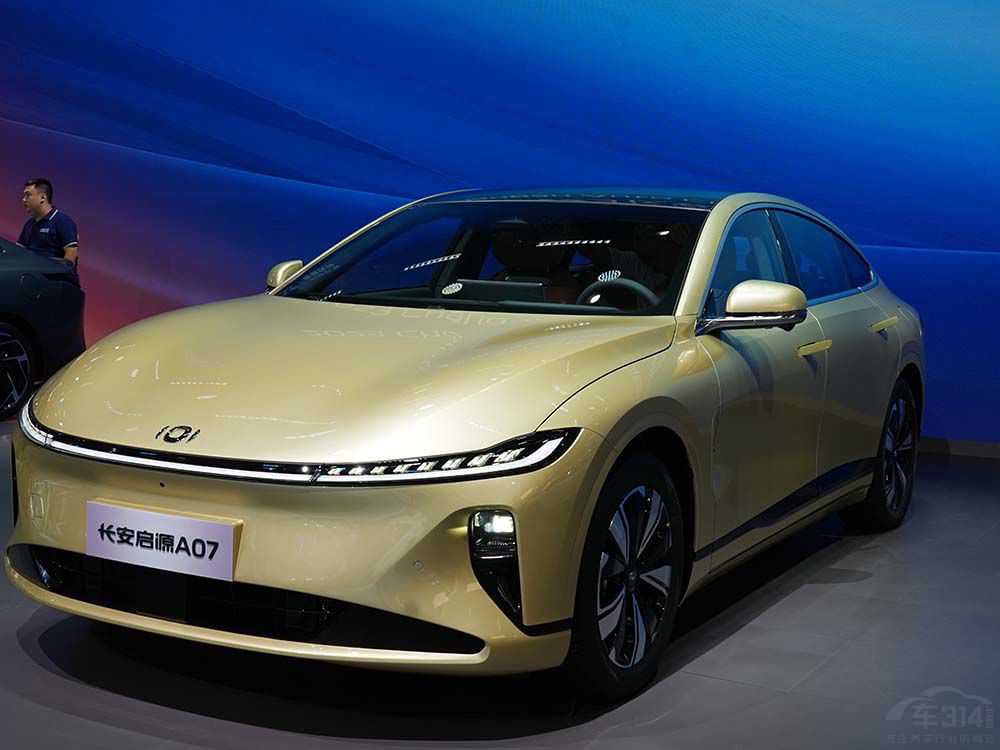 �ɶ�܇չ�ğ��T܇�ͱP�c(di��n) �ż����Ǽ�LS6