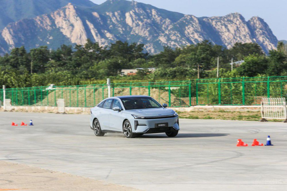 ���v ˼���c�����y��L6���� �I�l�������