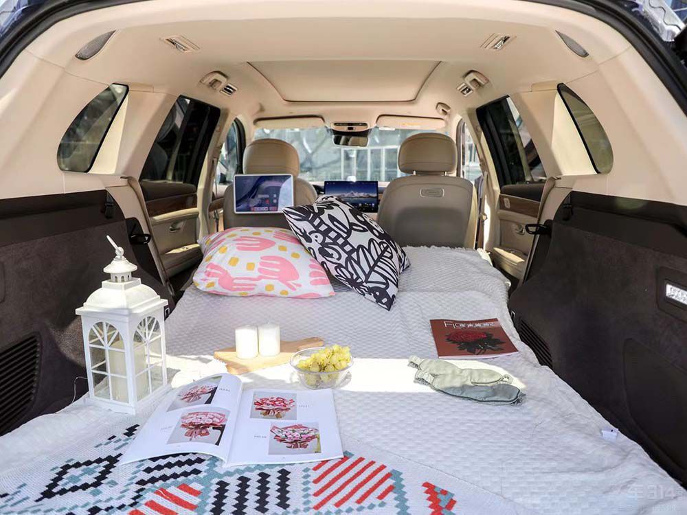 10����ѡ��̰���܇�� �����@����͉�����