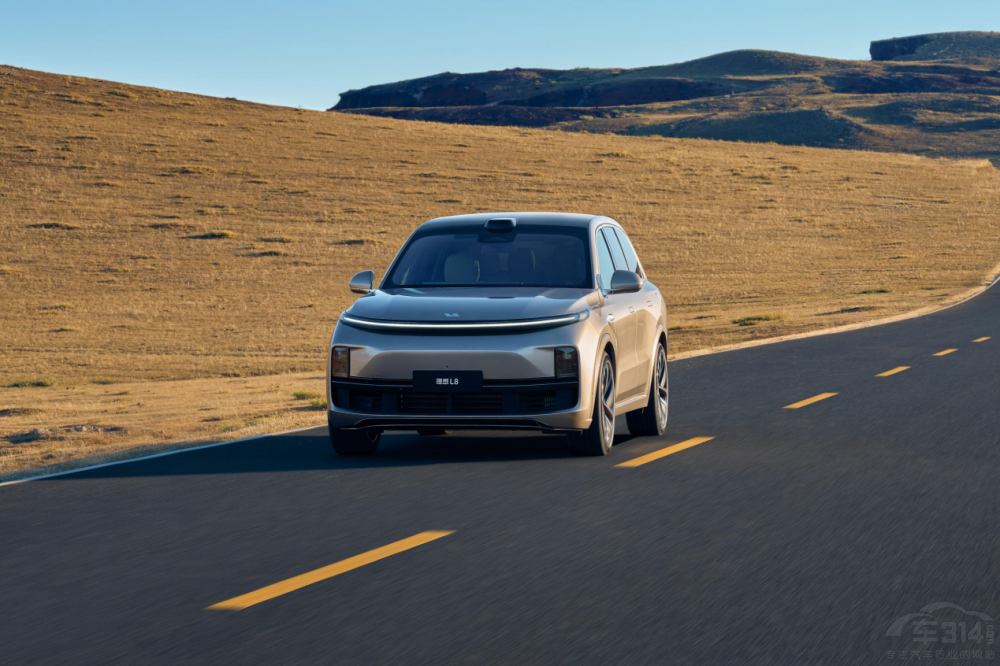 全家出游神器 銳界L與理想L8誰更值得入手 全家出游神器 銳界L與理想L8誰更值得入手