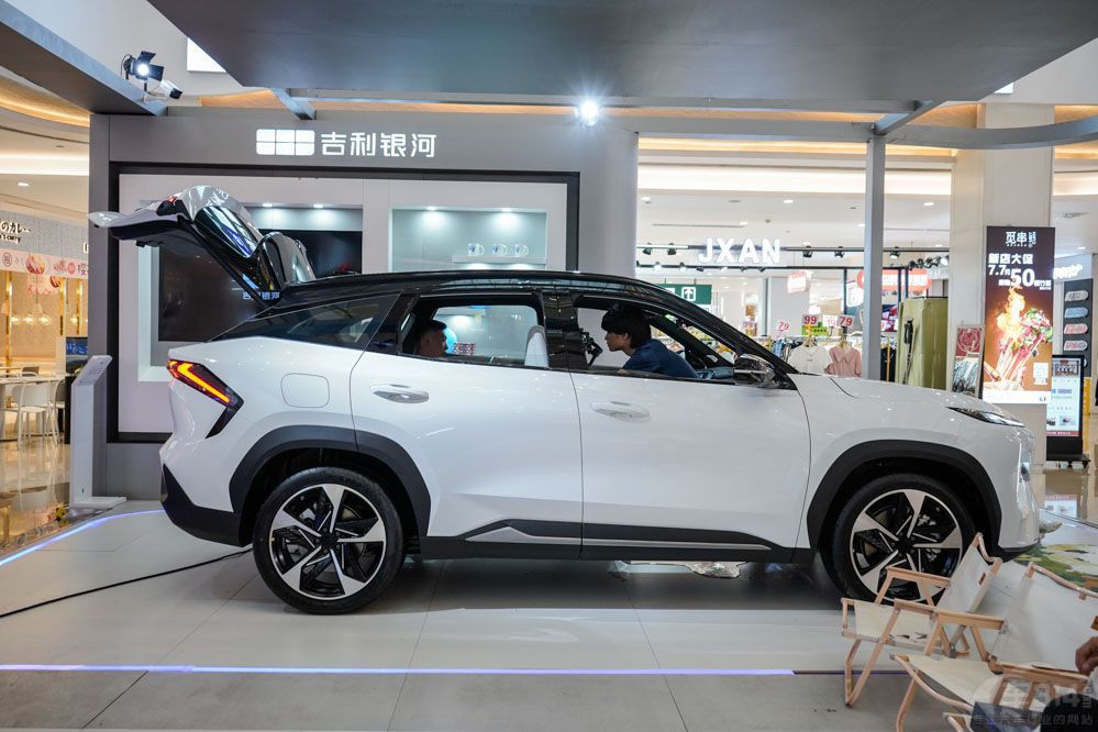 10-20�f��SUV��ô�x���@����܇ֵ�ÿ��]