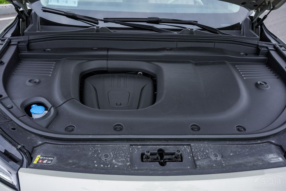 理想L8 問界M7和魏牌藍山哪款你更喜歡? 理想L8 問界M7和魏牌藍山哪款你更喜歡?