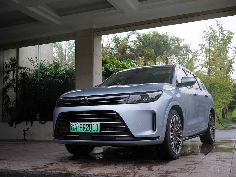 理想L8 問界M7和魏牌藍山哪款你更喜歡? 理想L8 問界M7和魏牌藍山哪款你更喜歡?