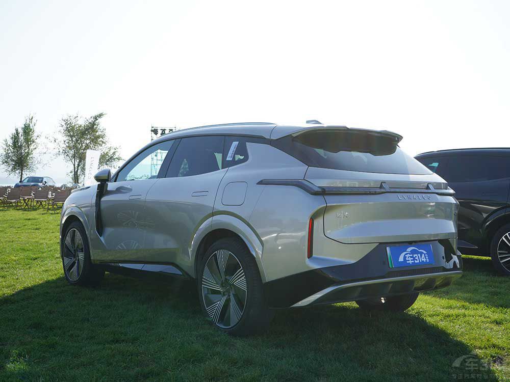 �I(l��ng)��08 EM-P ���p�˺ͼ�ͥ�Ñ���ֵ���x��