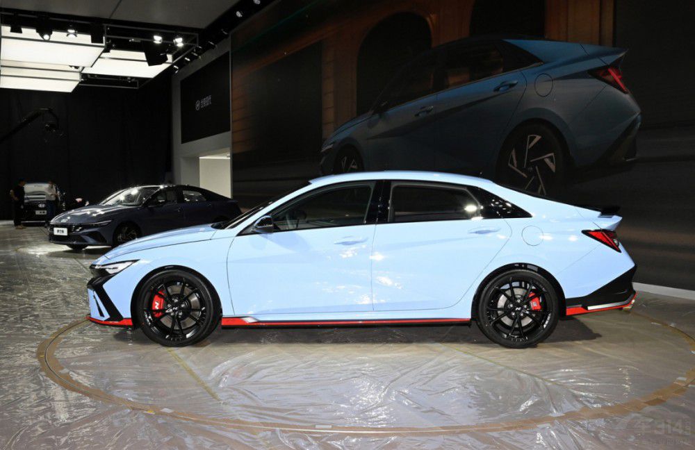 �����ơ�������V��܇չ�ϵġ���������܇��