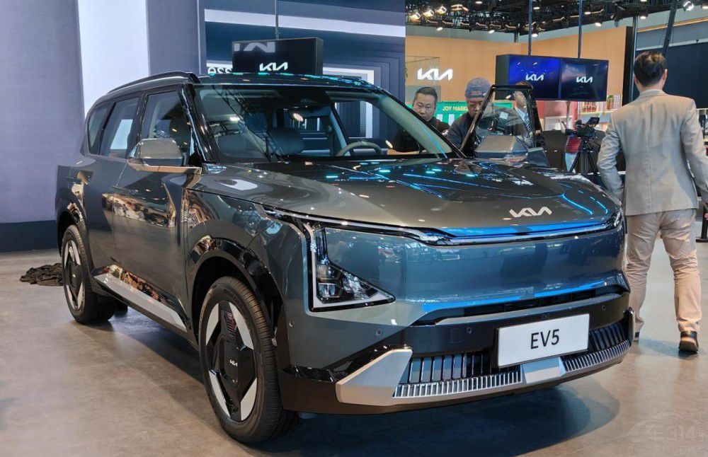 �����ơ���������V��܇չ�ϵġ���������܇��