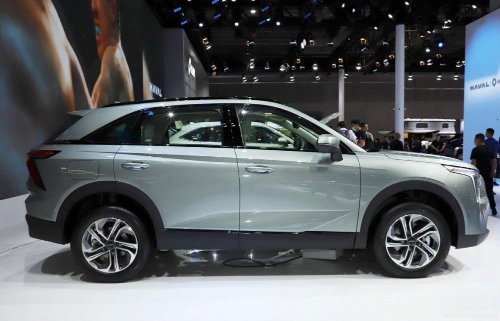 廣州車展3大重磅SUV 智己LS6“全身涂黑” 廣州車展3大重磅SUV 智己LS6“全身涂黑”