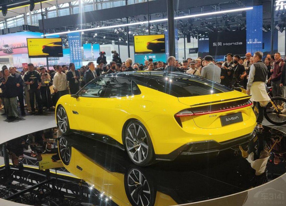 廣州車展上最“囂張”的幾款車 真心買(mǎi)不起 廣州車展上最“囂張”的幾款車 真心買(mǎi)不起