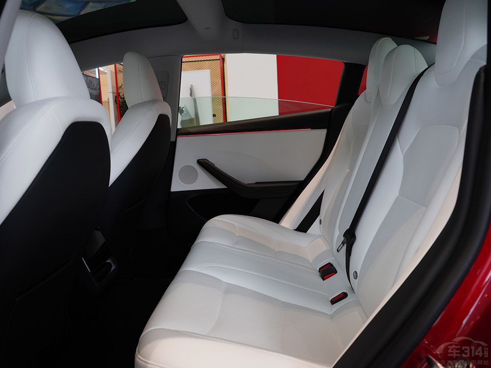 Model 3���ǽ�S7 �l���Ǽ���I܇֮����