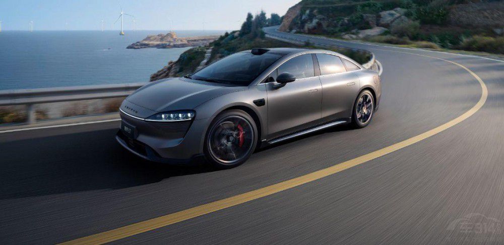 Model 3���ǽ�S7 �l���Ǽ���I܇֮����