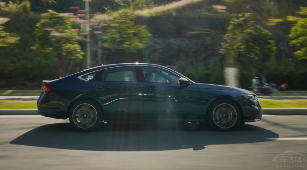 ��(du��)�ȝhDM-i Ӣ����e:PHEV��(sh��)���b�b�I(l��ng)����