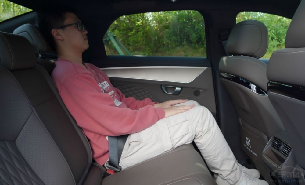 ��(du��)�ȝhDM-i Ӣ����e:PHEV��(sh��)���b�b�I(l��ng)����