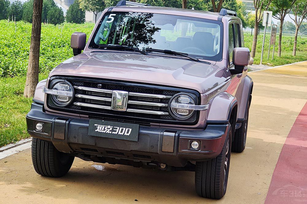 �I���a(ch��n)Ӳ��SUV���J���@3�����r����H��