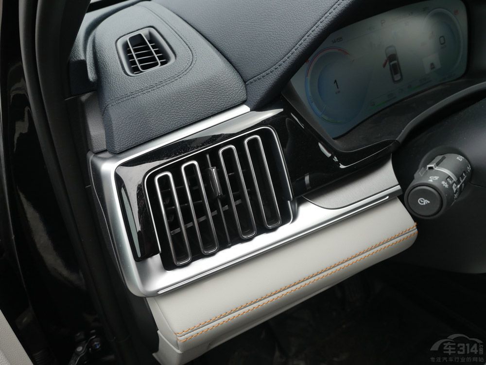 15-30�f֮�g����ֵ���u��3����a(ch��n)���SUV