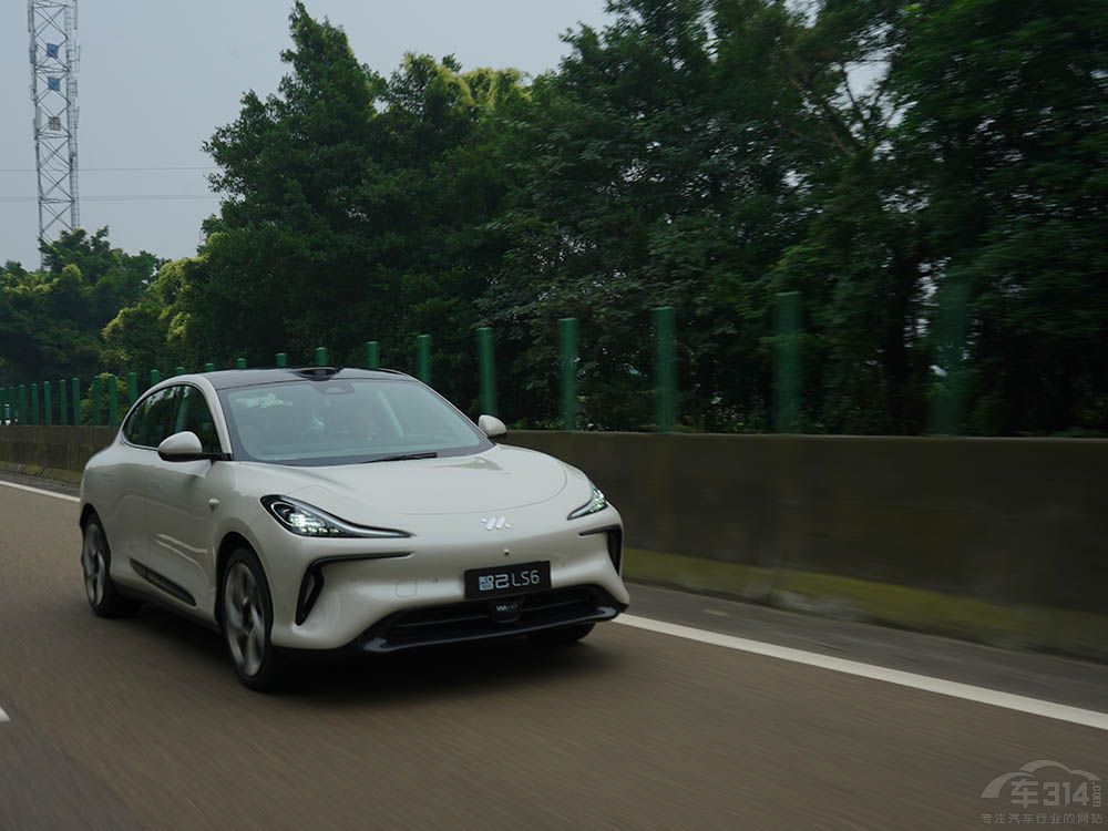 ُ�I����д���SUV �x�Ǽ�LS6߀��С�iG9