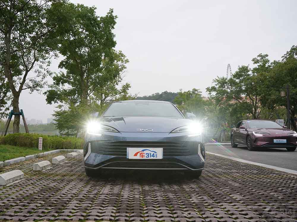 �ȁ���2023�ꡰ�N�ڡ��]���� �������{ʲô