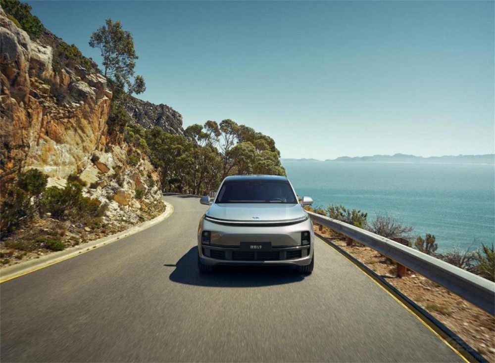 ����L9��(du��)�Ȇ���M9���l���Ǽ���SUV֮����