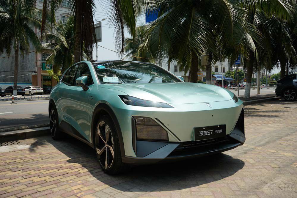 ����SUV ���{S7������C11�����m(x��)�����]