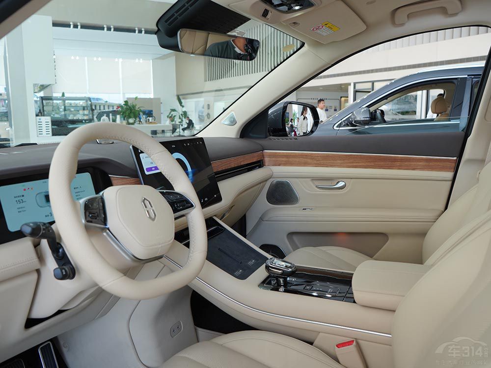 �����K��(ji��ng)�Ўׂ�(g��)W���@�׿�܇(ch��)�����m����