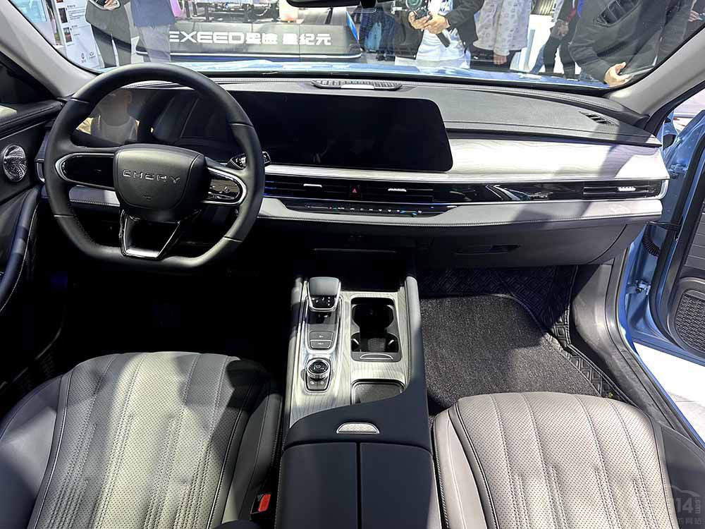 ߀�������� �L��A8���ǂ�������I������