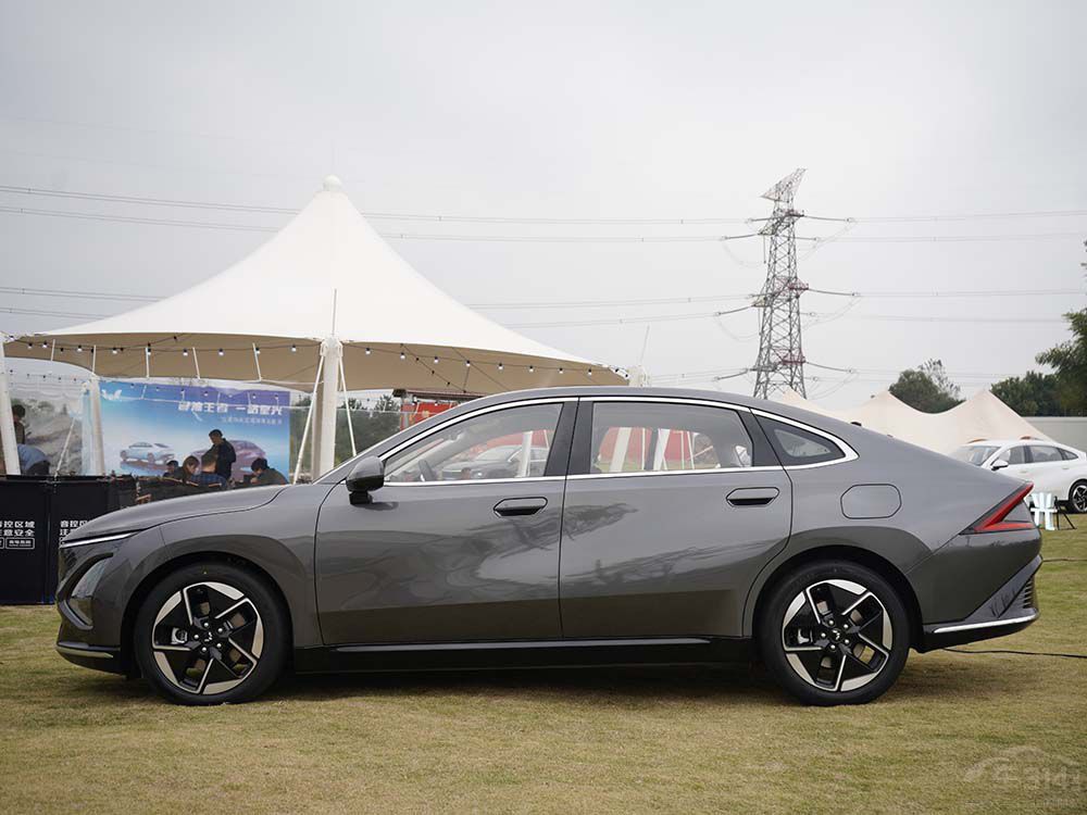 ���p�˵�һ�_(t��i)���(d��ng)�I܇�����x�����ǹ����