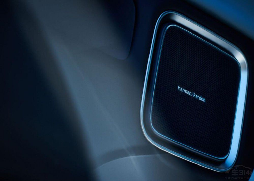 �O��4�c��˹��Model Y���������l������