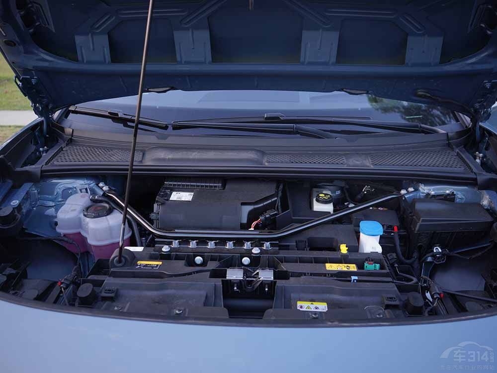 ��ID.7 VIZZION���ȘO�007 �I�l���m?