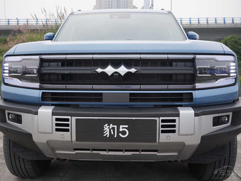 Ӳ��SUV��̹��400 Hi4-T��(du��)�ȷ��̱���5