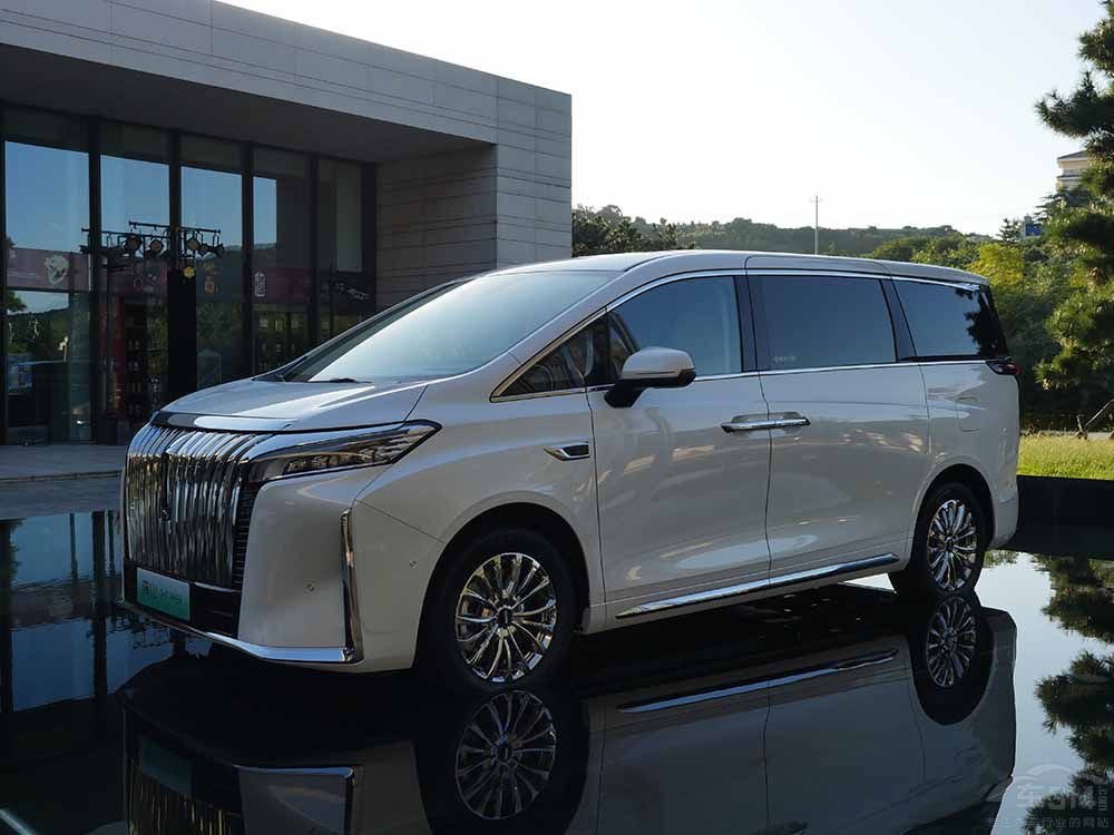 �L��κ�Ƹ�ɽDHT-PHEV�����v��D9 DM-i