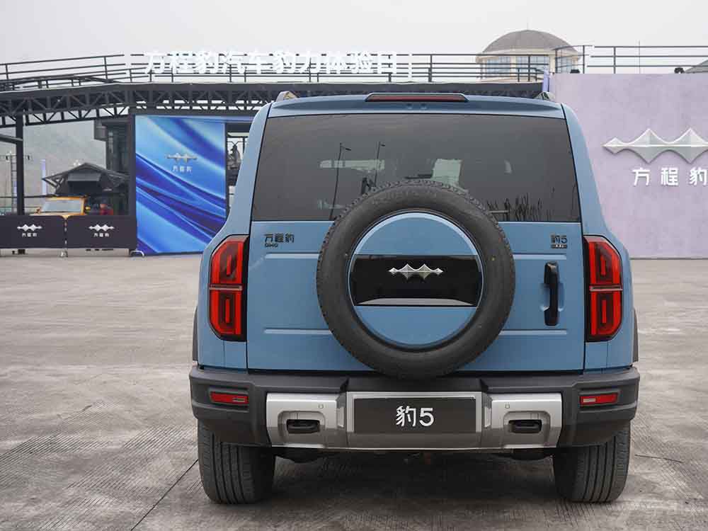 Ӳ��SUV��̹��400 Hi4-T��(du��)�ȷ��̱���5