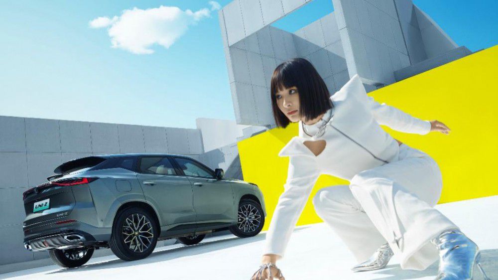 12.79萬(wàn)先享藍(lán)鯨動(dòng)力 長(zhǎng)安UNI-Z強(qiáng)勢(shì)入局 12.79萬(wàn)先享藍(lán)鯨動(dòng)力 長(zhǎng)安UNI-Z強(qiáng)勢(shì)入局