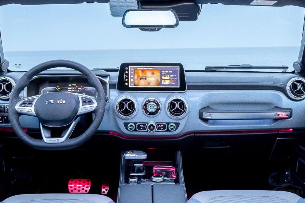 Ӳ��SUV�P�c(di��n) �l����ԽҰ�����ڡ������^����