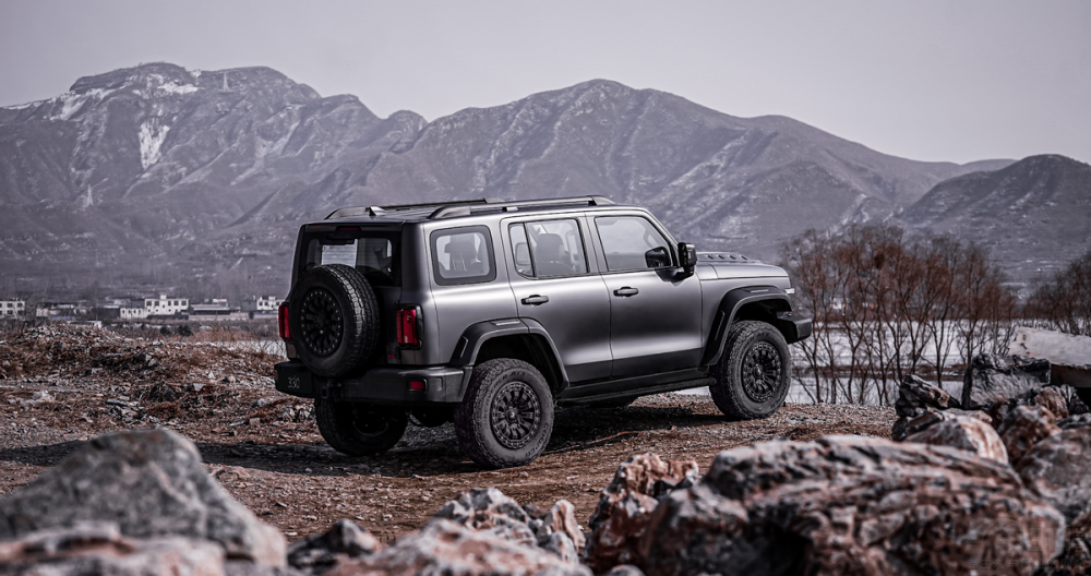 Ӳ��SUV�P�c(di��n) �l����ԽҰ�����ڡ������^����