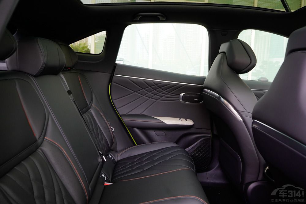 ���{(l��n)S7������C10���l(shu��)��SUV���ԃr(ji��)��֮����