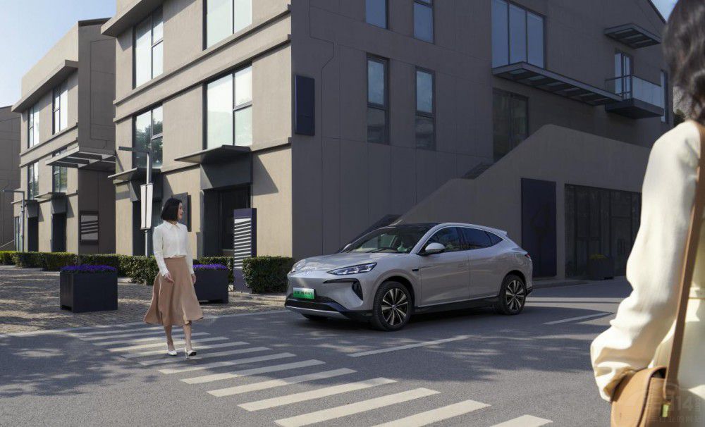 ���A���m��늄�SUV���v��N7��ʽ���У�