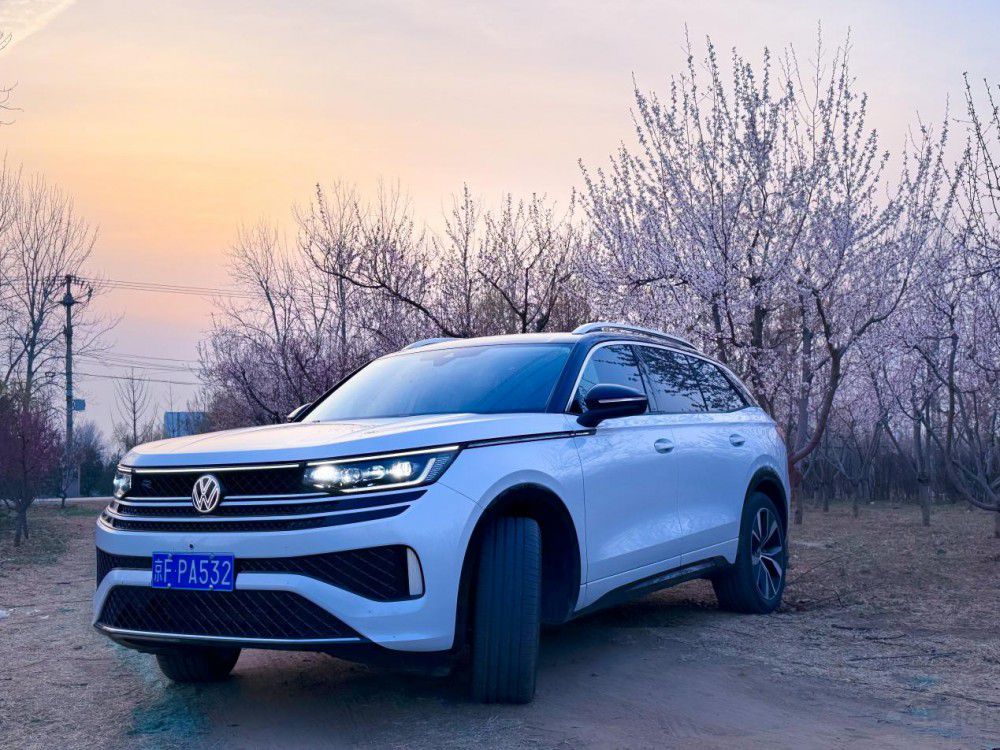  �ɳǿ�Ұ̤������ �c��Ѳ���˴�֮����