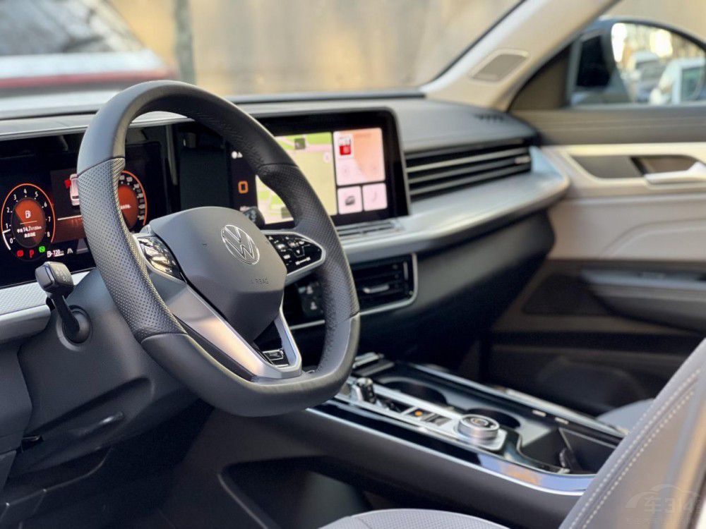  �ɳǿ�Ұ̤������ �c��Ѳ���˴�֮����