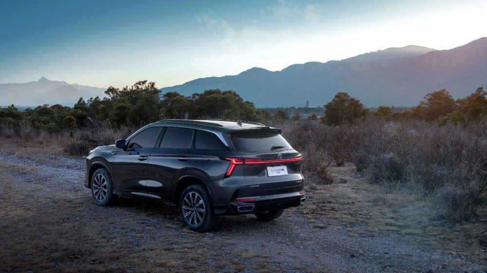 13萬元級選長安CS75PLUS冠軍版準沒錯 13萬元級選長安CS75PLUS冠軍版準沒錯