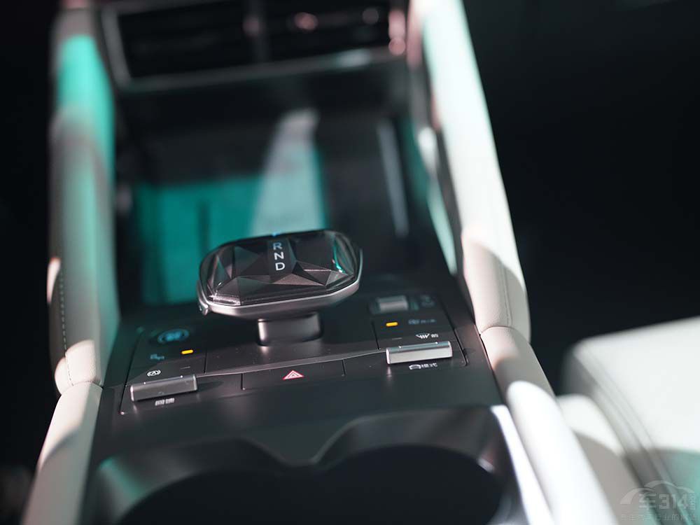 �A(y��)��10�f�I����܇�����������@3����܇