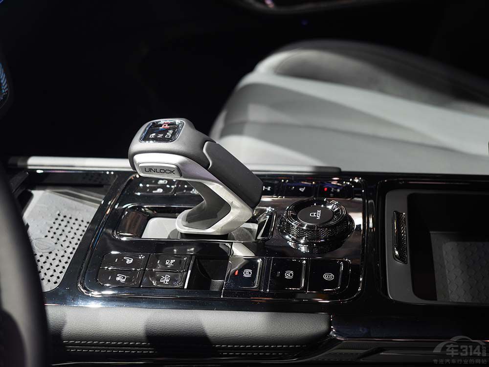 3���늡�SUV���]�����ߠ�·߀�����