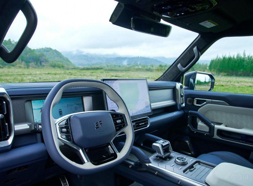 ���I�������ŷ��С�SUV������20�fԪ������