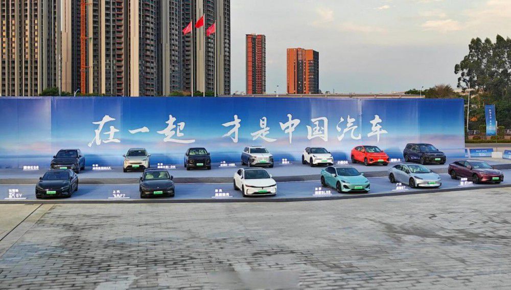 С��SU7���M(f��i)�Ȭ�ɯ���ٸ����@�²����r