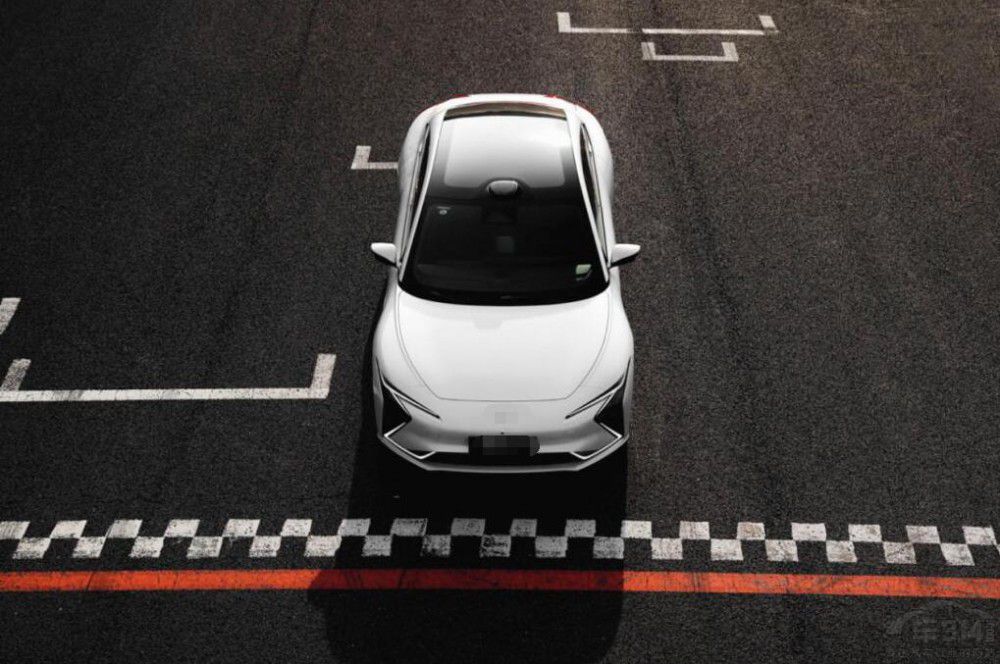 С��SU7���M(f��i)�Ȭ�ɯ���ٸ����@�²����r