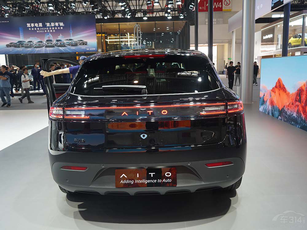 �ȁ����I(l��ng)㕣���܇���u������(g��)�䡰����ﵡ�