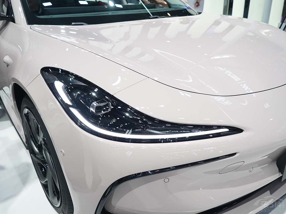 �ȁ����I(l��ng)㕣���܇���u������(g��)�䡰����ﵡ�