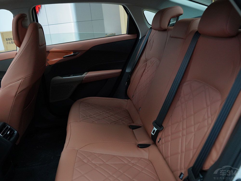 �L����ԴA05PRO�c�ȁ�����L�l��ֵ���I��