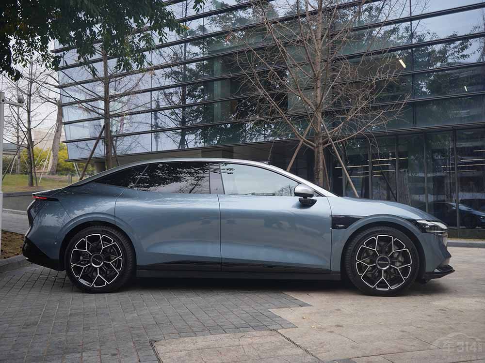 �O�007���ȘO��������S5