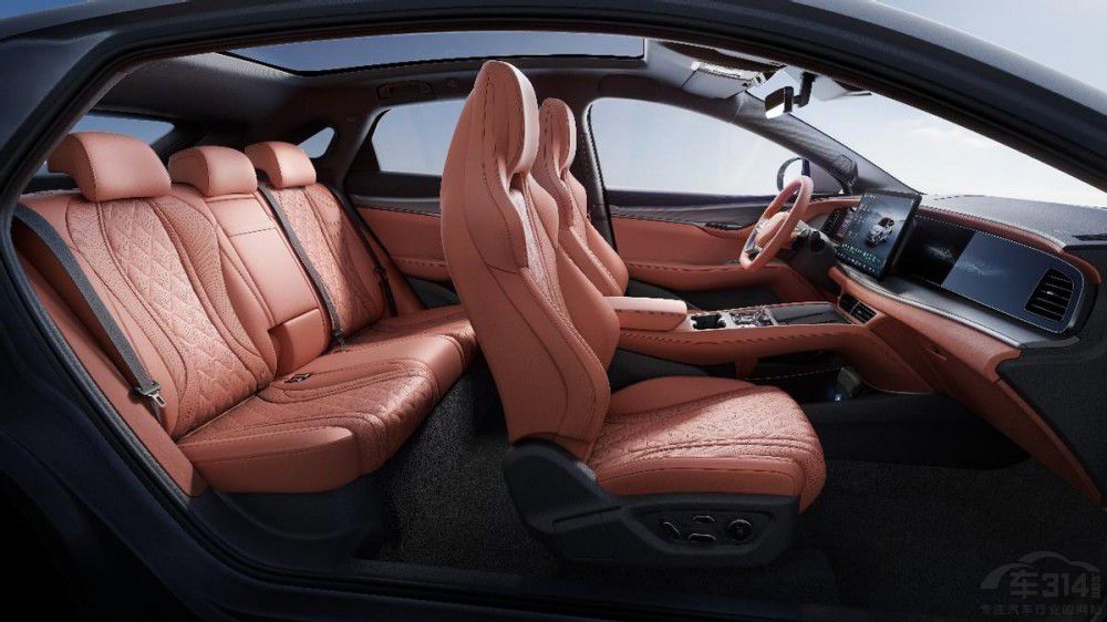 �P(p��n)�c(di��n)���ڸߟ�ȵ�SUV܇��