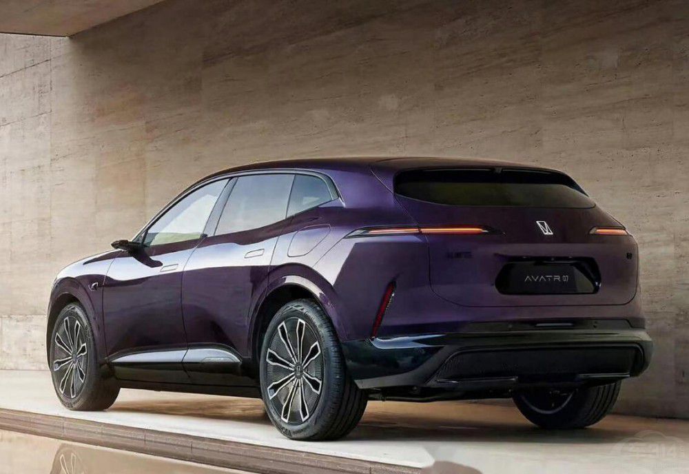 �°���ֵ���ڴ�������SUV���ԃr�ȶ����e