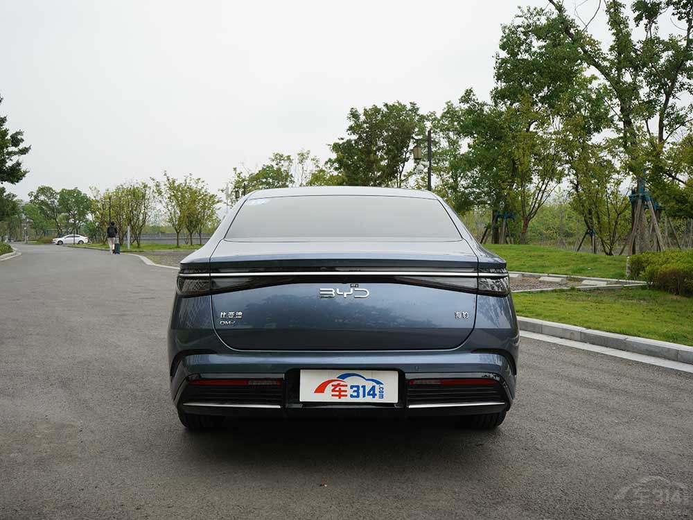 比亞迪海豹DM-i和領(lǐng)克07 EM-P誰(shuí)能閉眼入 比亞迪海豹DM-i和領(lǐng)克07 EM-P誰(shuí)能閉眼入